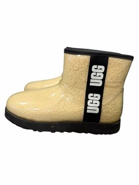 UGG Women's 8 Classic Clear Mini Boot